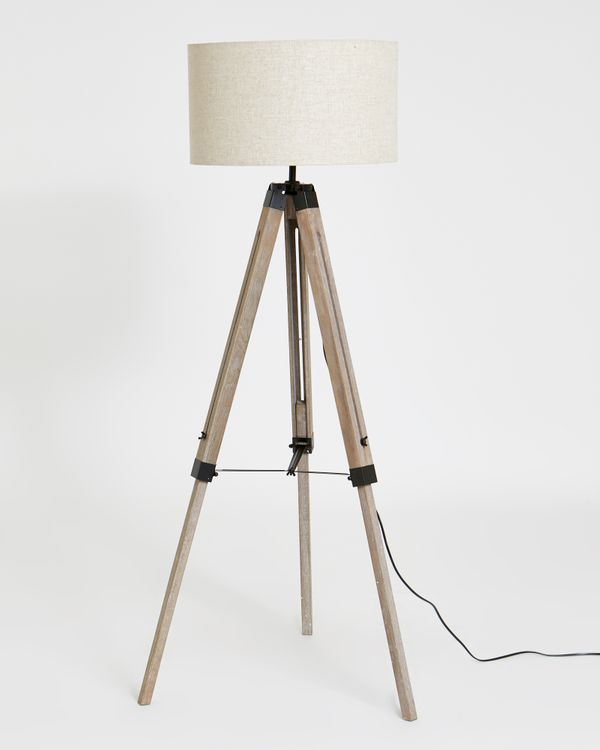 Alec Tripod Floor Lamp