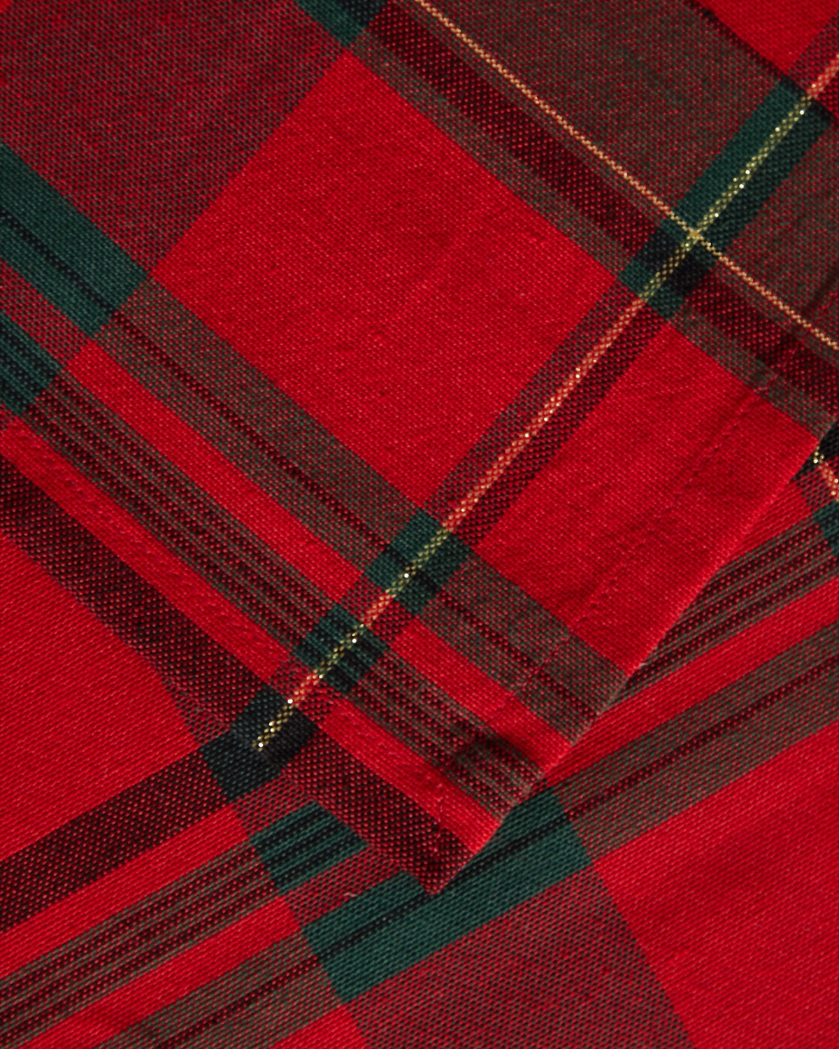 Red Tartan Plaid Irish Linen - Inverness - 12 Yard Piece — Dallas