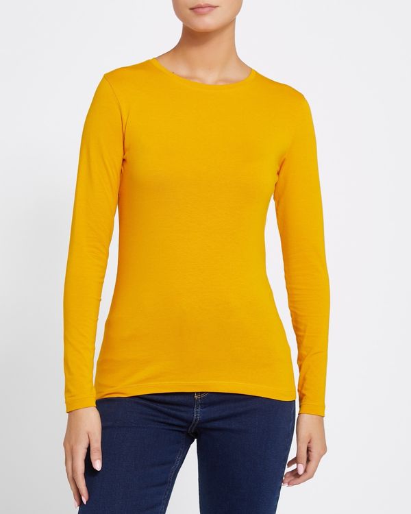 Long-Sleeved Stretch Crew Neck Top