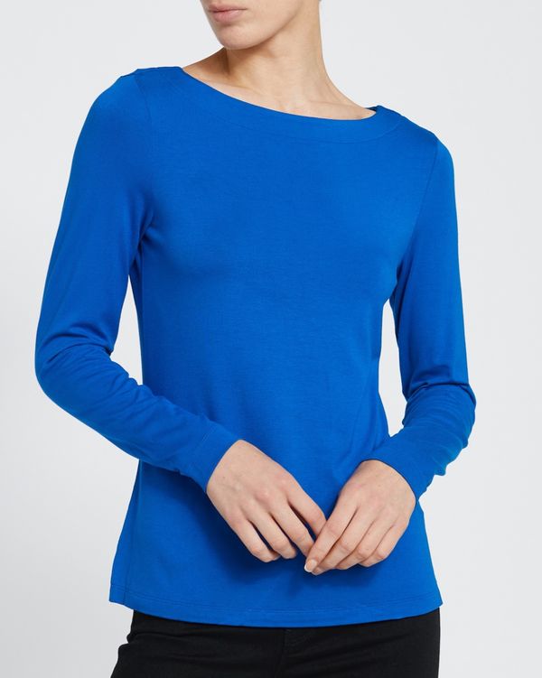 Long-Sleeved Boat Neck Top