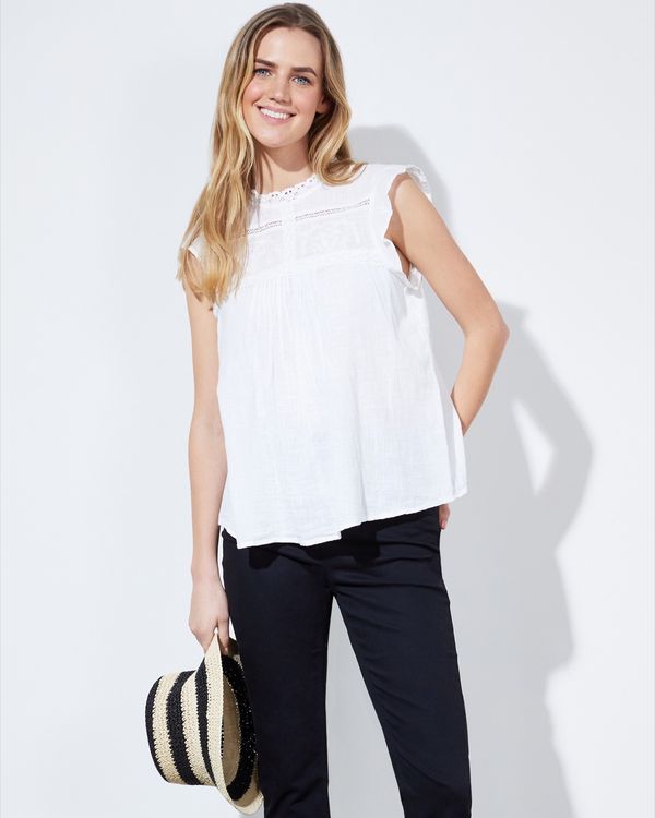 Sleeveless Lace Embroidered Top