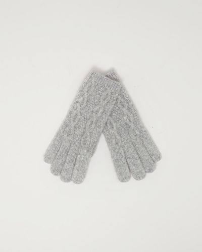 Gallery Cable Knit Gloves thumbnail