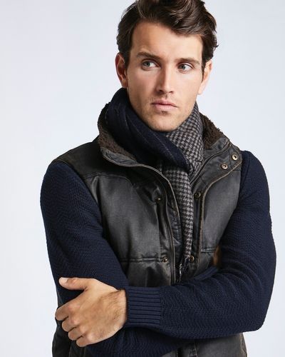Paul Costelloe Living Boxed Double Faced Wool Scarf thumbnail